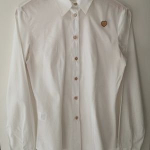 Moschino White shirt (smoke free)